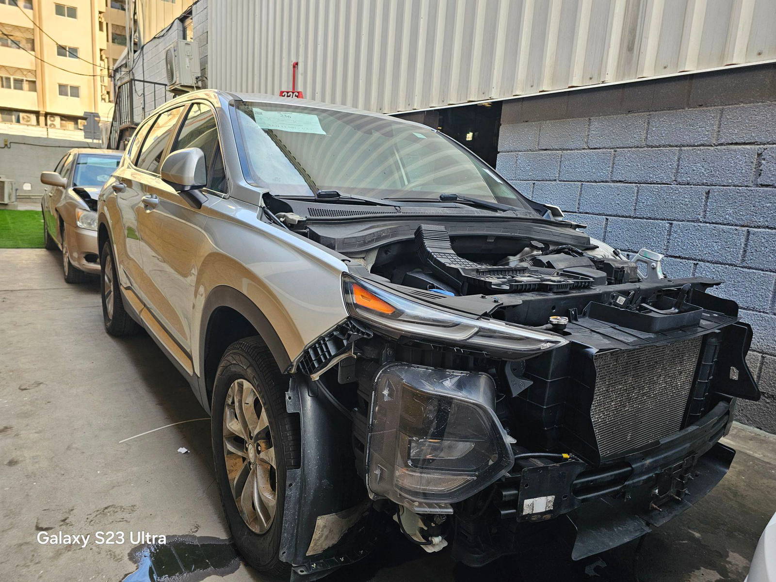 HYUNDAI SANTA FE 2019 - Marhaba Auction Used Cars - Image 3