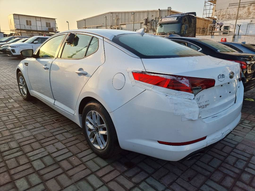 2011 KIA OPTIMA — 219227 Miles — Lot 1235487 — Ind. 12 - Marhaba Auctions Used Cars - Image 5