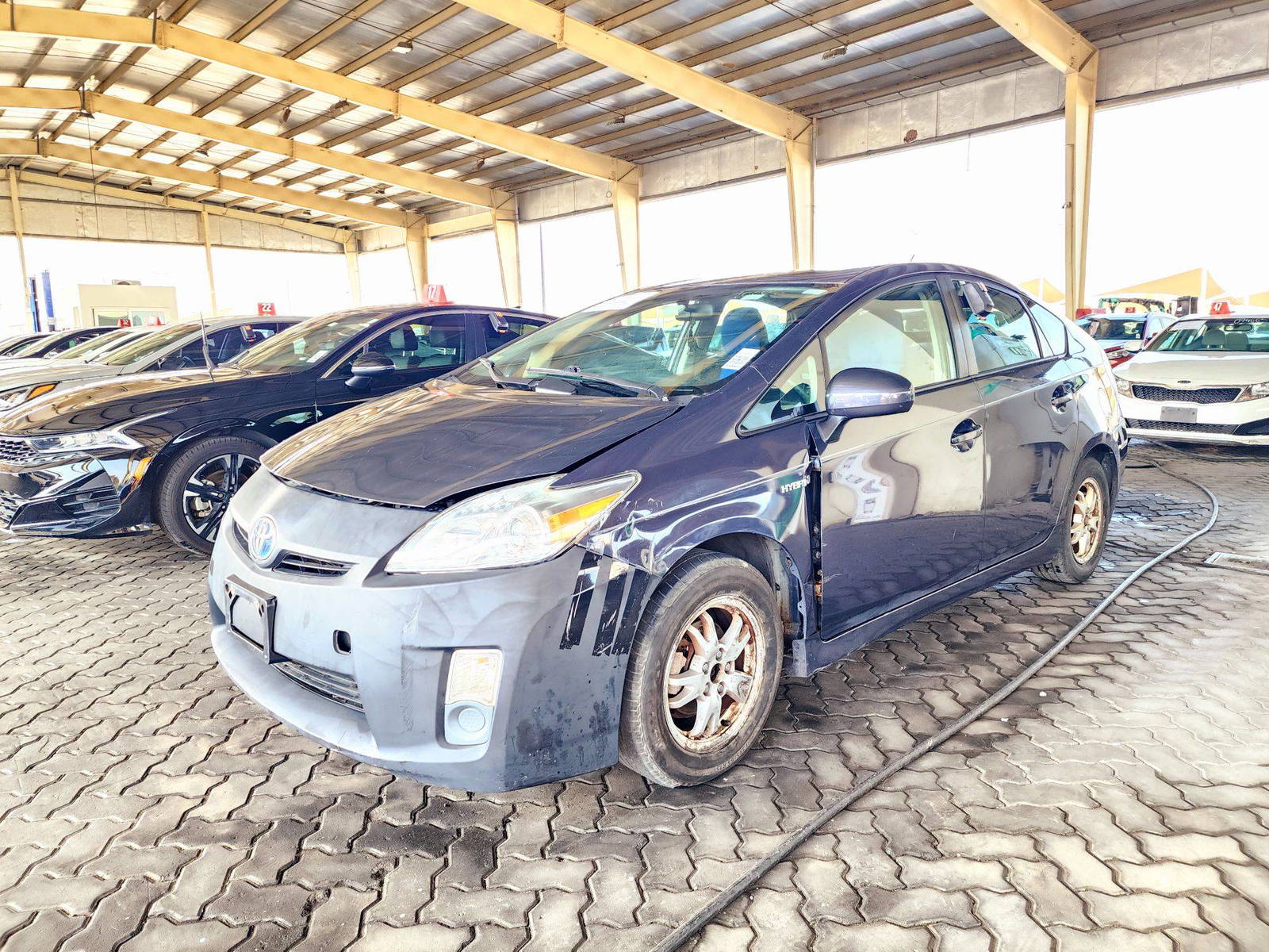 2010 TOYOTA PRIUS — 209091 Miles — Lot 0048475 — Main - Marhaba Auctions Used Cars - Image 4