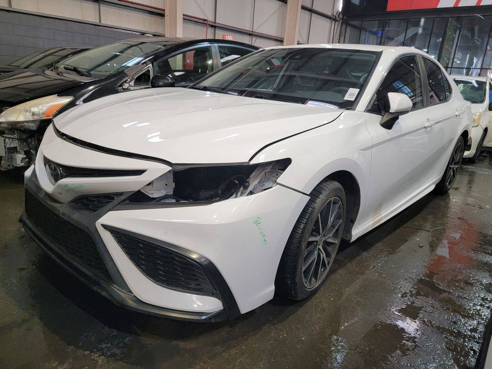 2021 TOYOTA CAMRY — 61128 Miles — Lot 93502375 — Main - Marhaba Auctions Used Cars - Image 5
