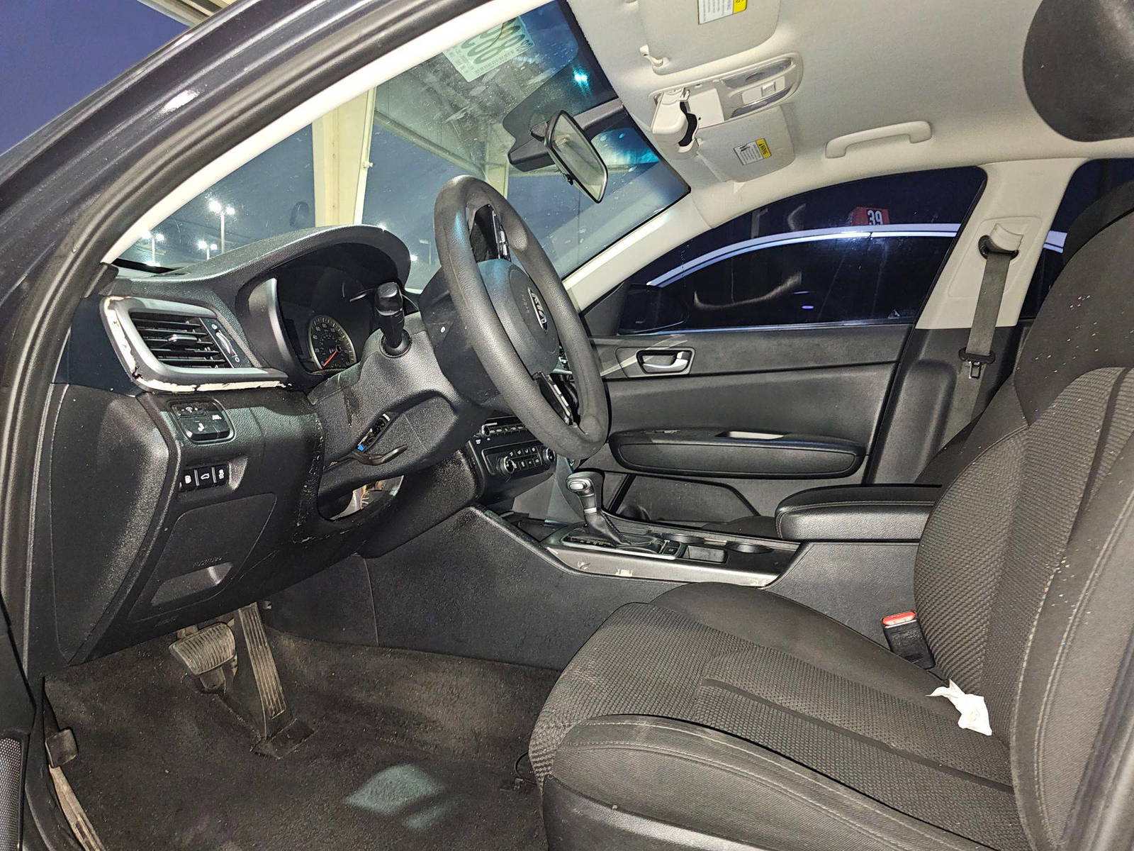 2019 KIA OPTIMA — 79404 Miles — Lot 3KG304878 — Souq - Marhaba Auctions Used Cars - Image 8