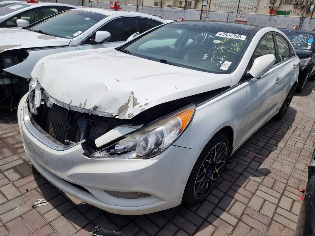 2012 HYUNDAI SONATA — 140128 Miles — Lot 124587 — Ind. 12 - Marhaba Auctions Used Cars - Image 5