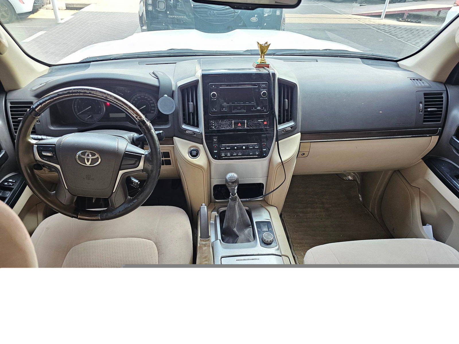 2019 TOYOTA LAND CRUISER — 350807 KM — Lot K5155736 — Souq - Marhaba Auctions Used Cars - Image 7