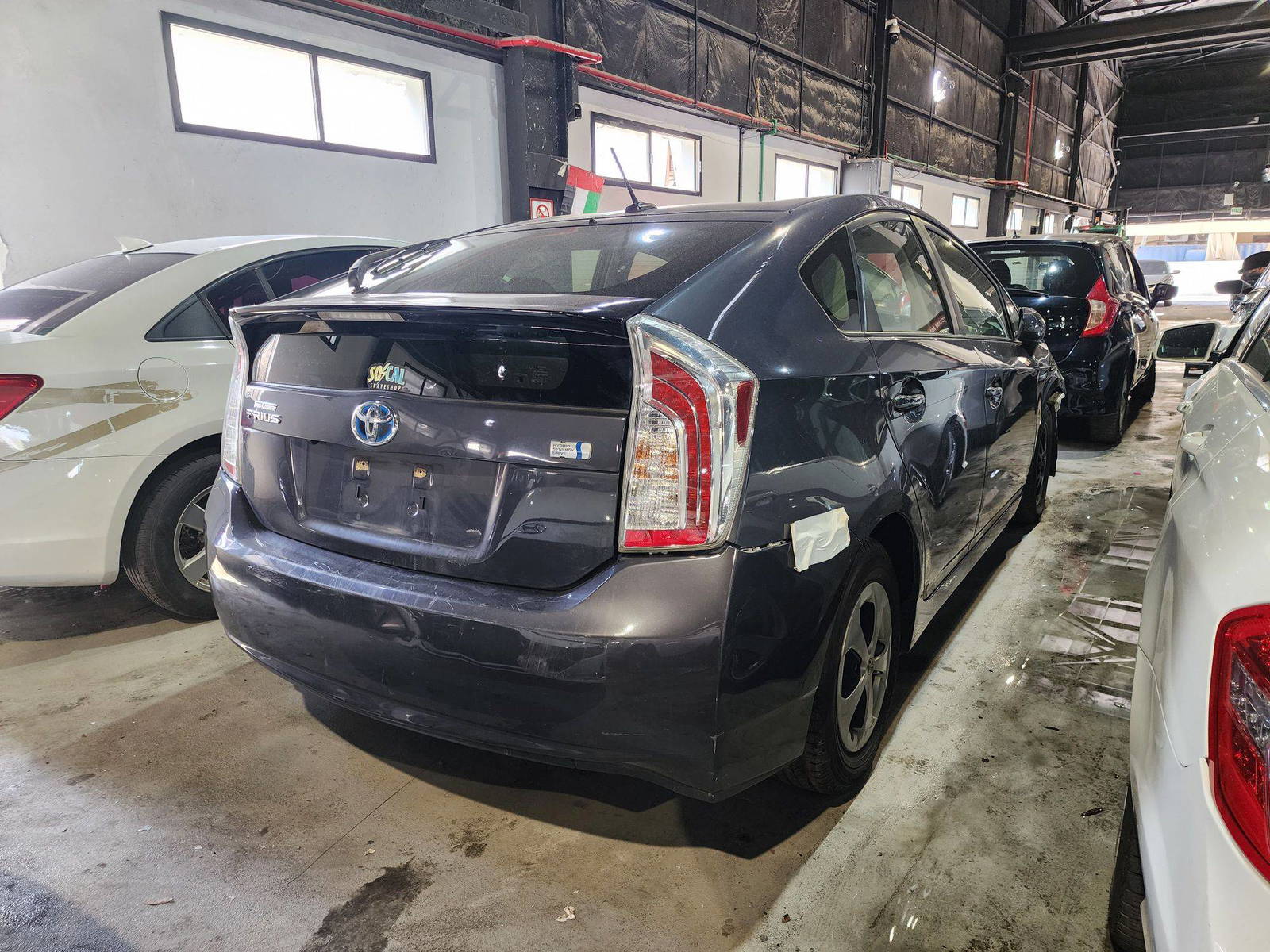 2015 TOYOTA PRIUS — 237179 Miles — Lot 2004333 — Al Quoz - Marhaba Auctions Used Cars - Image 6