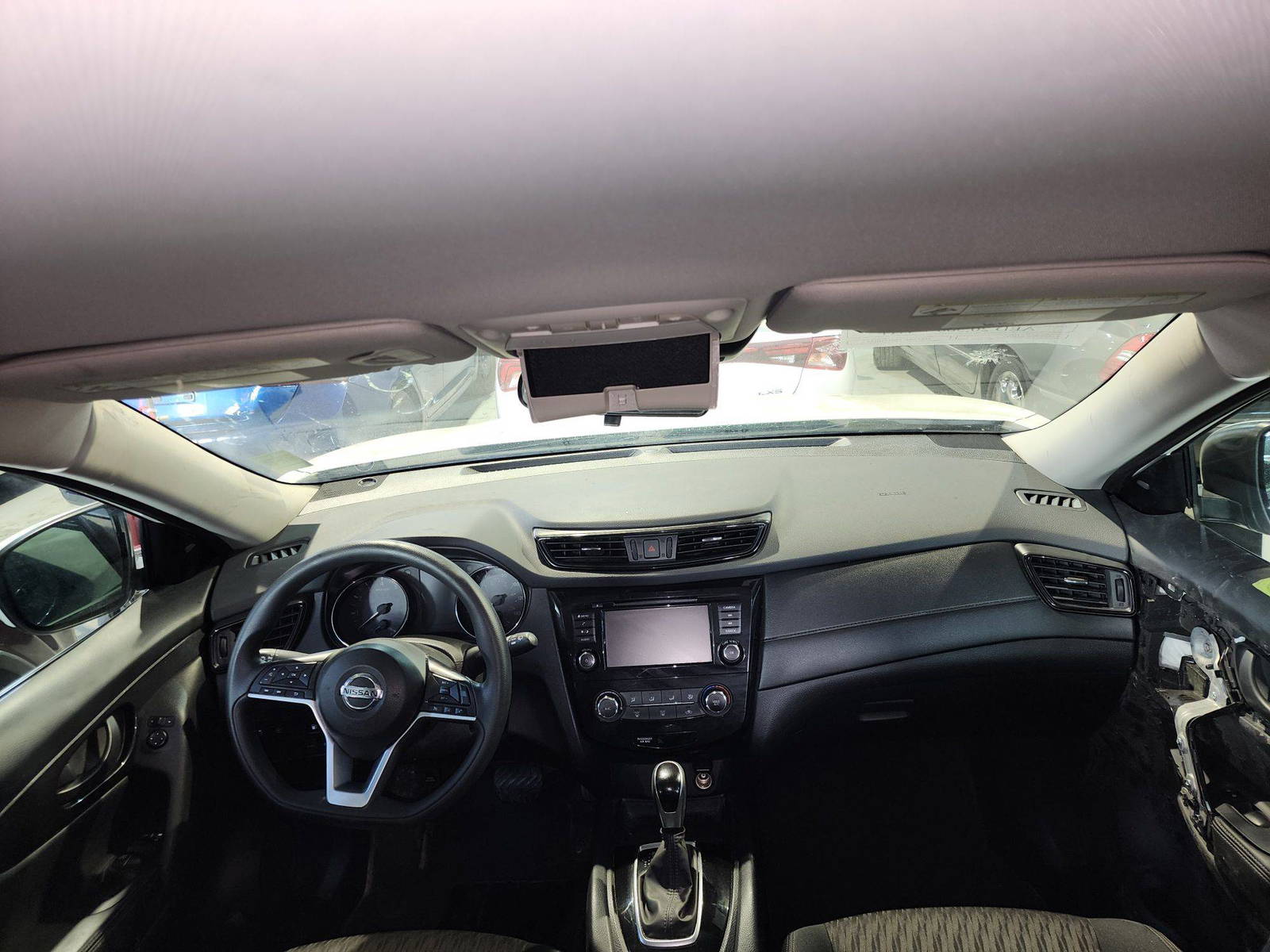 2020 NISSAN ROGUE — 129819 Miles — Lot 7986 — Al Quoz - Marhaba Auctions Used Cars - Image 7