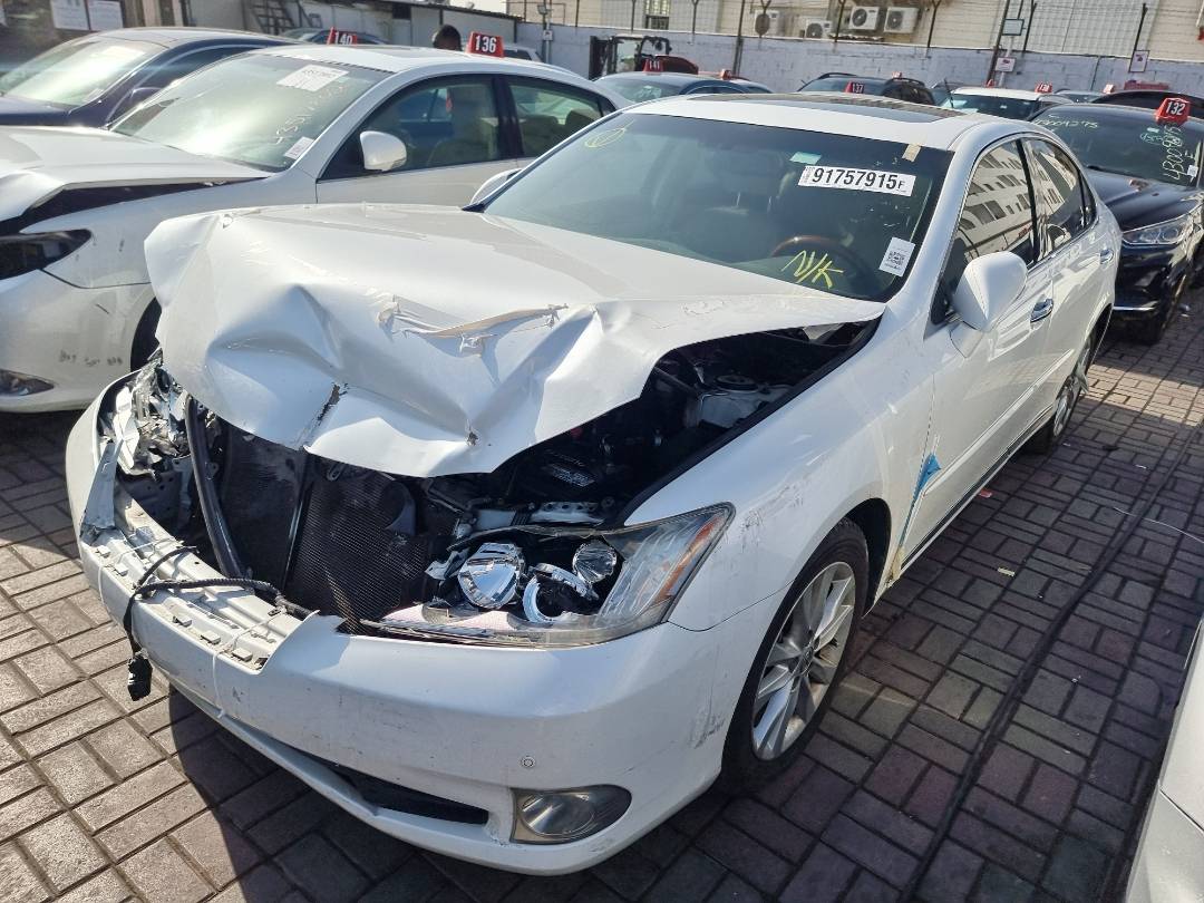 2011 LEXUS ES 350 — 154386 Miles — Lot 2430305 — Ind. 12 - Marhaba Auctions Used Cars - Image 3