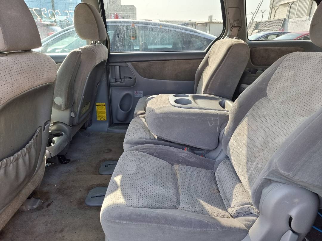2009 TOYOTA SIENNA — 222639 Miles — Lot 125487 — Ind. 12 - Marhaba Auctions Used Cars - Image 7