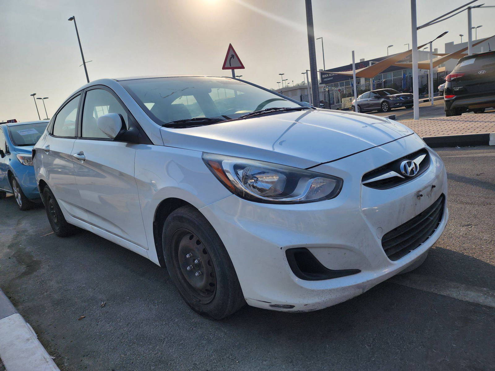 2014 HYUNDAI ACCENT — 197823 Miles — Lot 44214414 — Souq - Marhaba Auctions Used Cars - Image 6