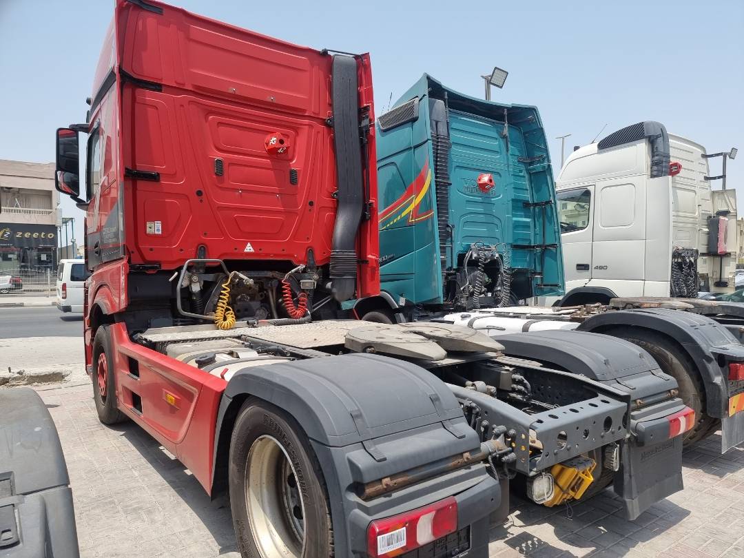 2014 MERCEDES BENZ ACTROS 1843 — 917139 KM — Lot 59404 — Main - Marhaba Auctions Used Cars - Image 4