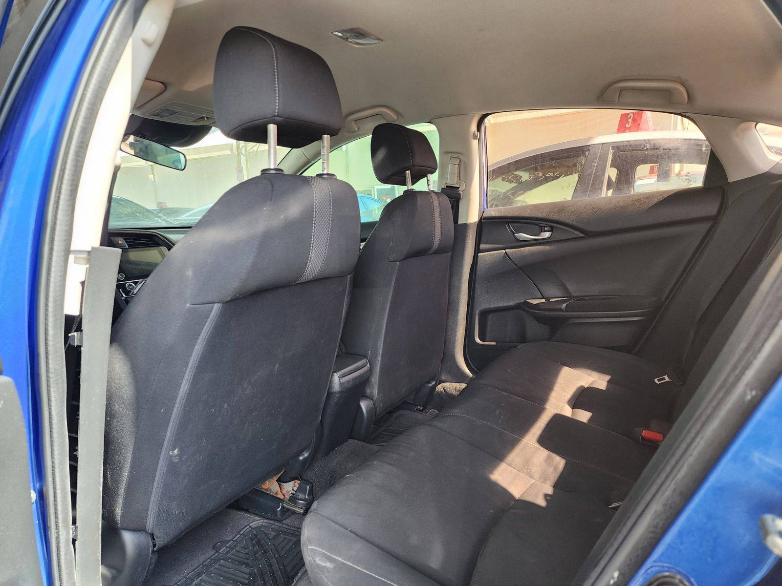 2019 HONDA CIVIC — 80950 KM — Lot KH002627 — Main - Marhaba Auctions Used Cars - Image 6