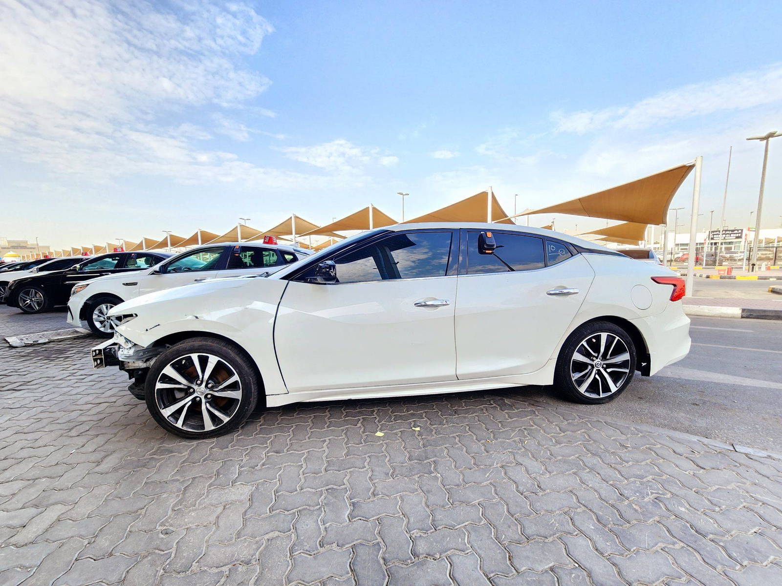 2020 NISSAN MAXIMA — 100720 Miles — Lot 2LC385230 — Souq - Marhaba Auctions Used Cars - Image 5
