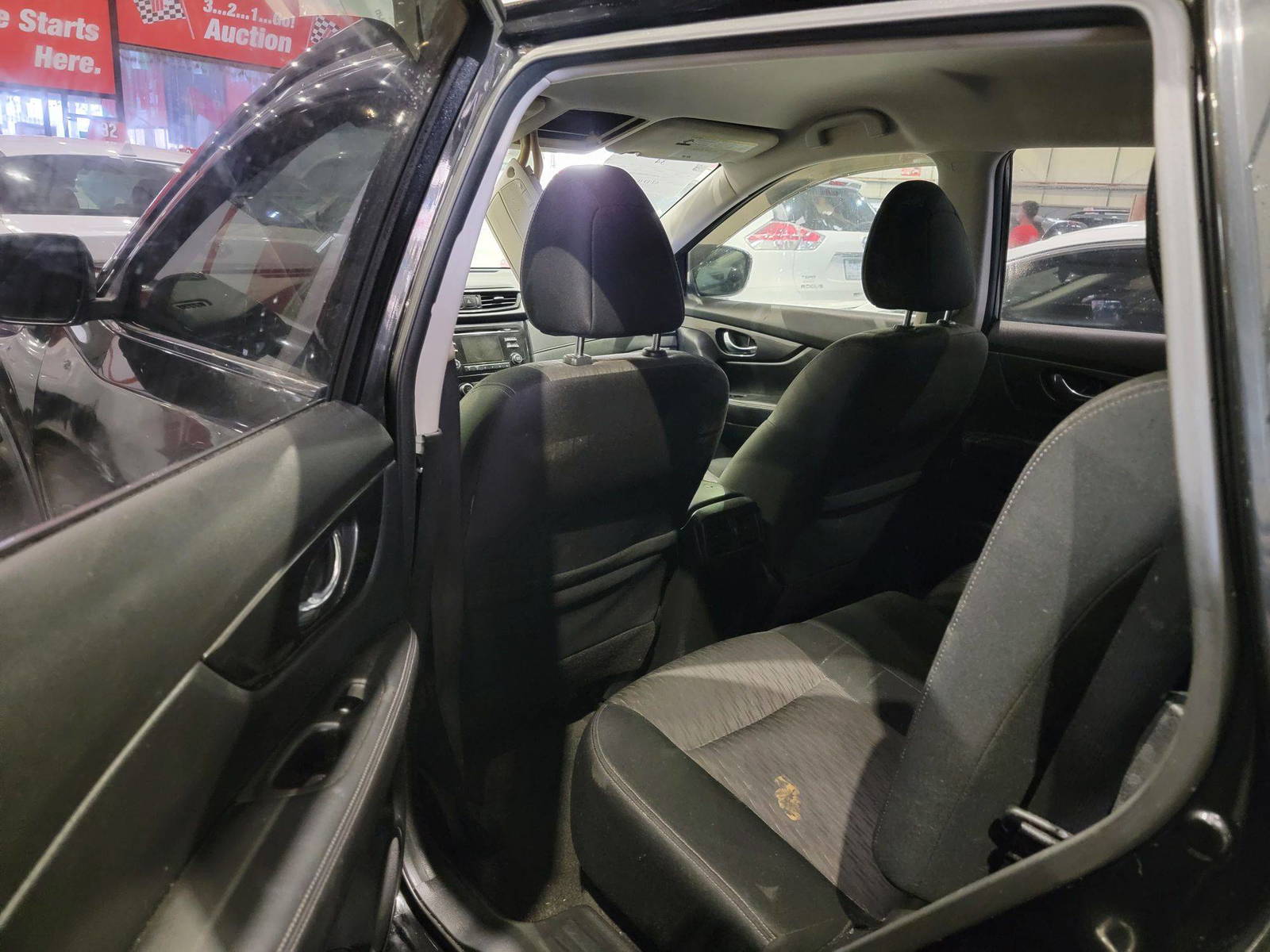 NISSAN ROGUE 2017 - Marhaba Auction Used Cars - Image 7