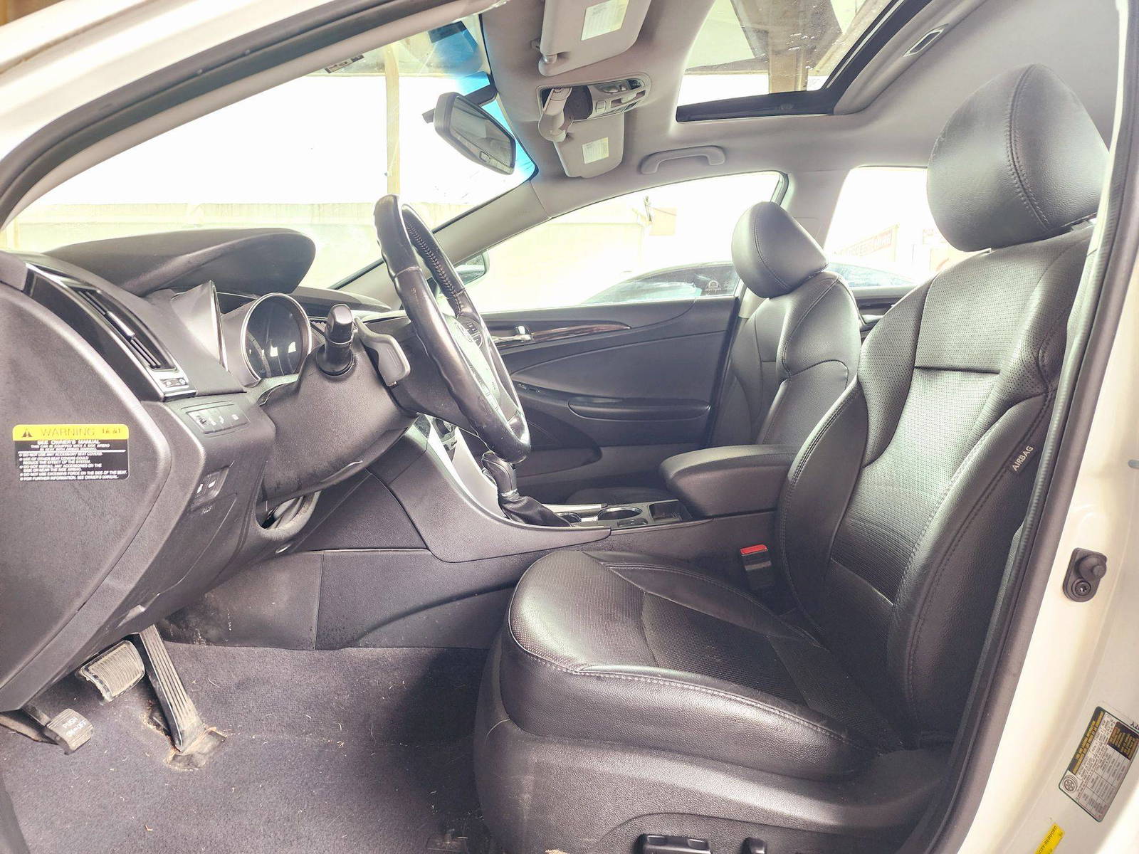 2014 HYUNDAI SONATA — 52577 Miles — Lot 80281324 — Souq - Marhaba Auctions Used Cars - Image 9