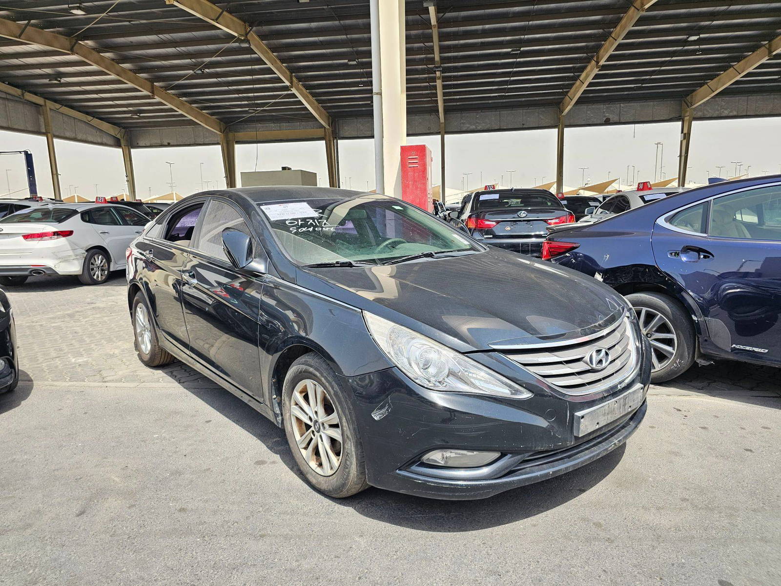 2012 HYUNDAI SONATA — 214636 KM — Lot 466161 — Souq - Marhaba Auctions Used Cars - Image 4