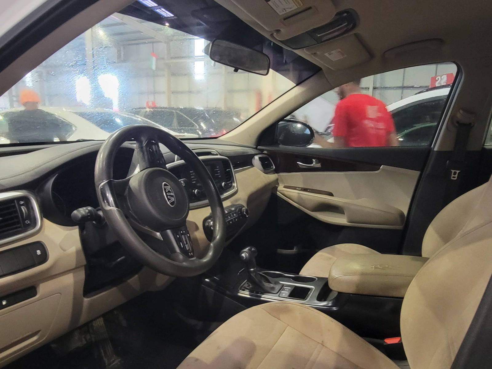 KIA SORENTO 2017 - Marhaba Auction Used Cars - Image 8