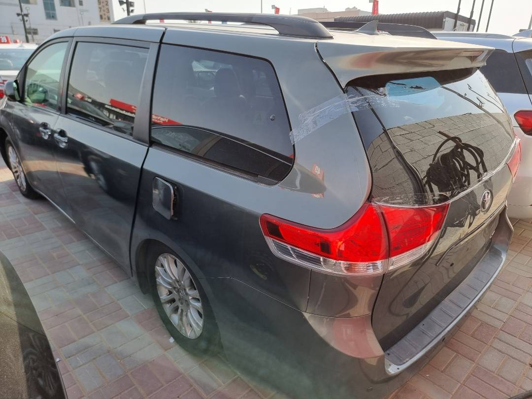 2011 TOYOTA SIENNA — 174089 Miles — Lot 101765 — Ind. 12 - Marhaba Auctions Used Cars - Image 7