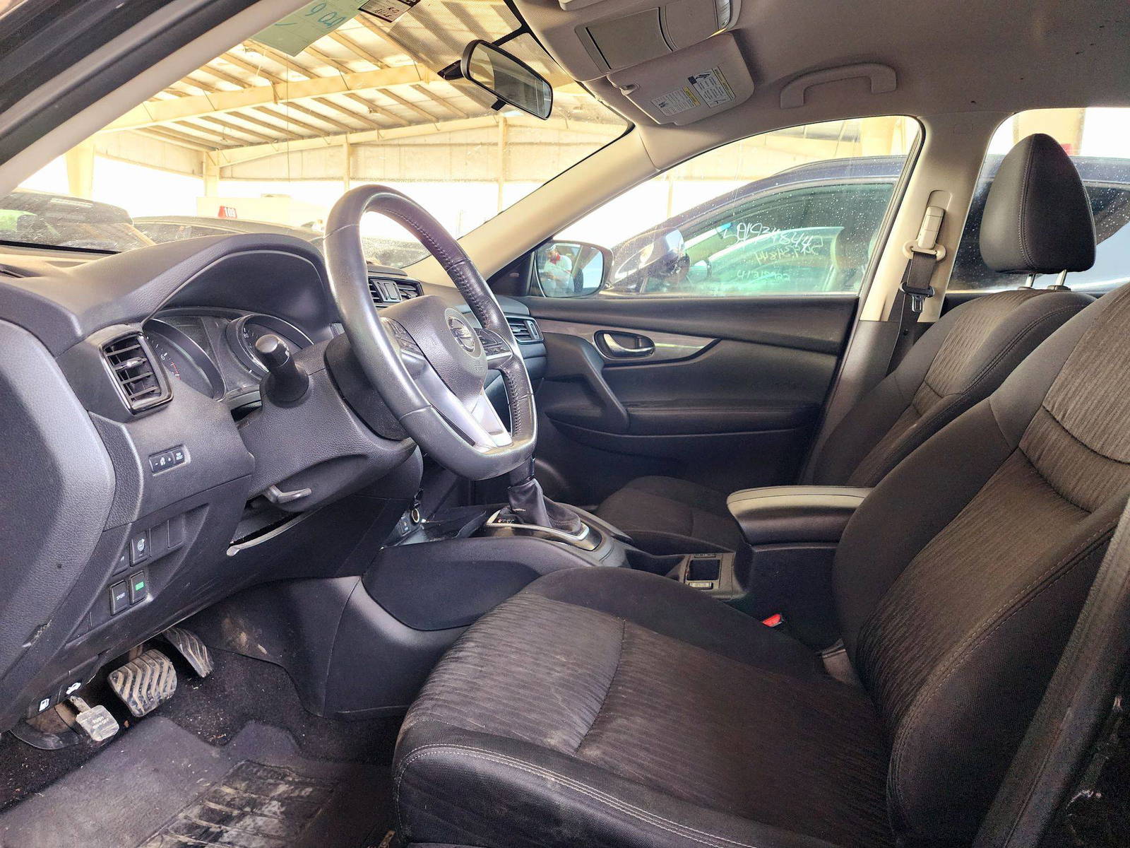 2017 NISSAN ROGUE — 186126 Miles — Lot 41347573 — Souq - Marhaba Auctions Used Cars - Image 8