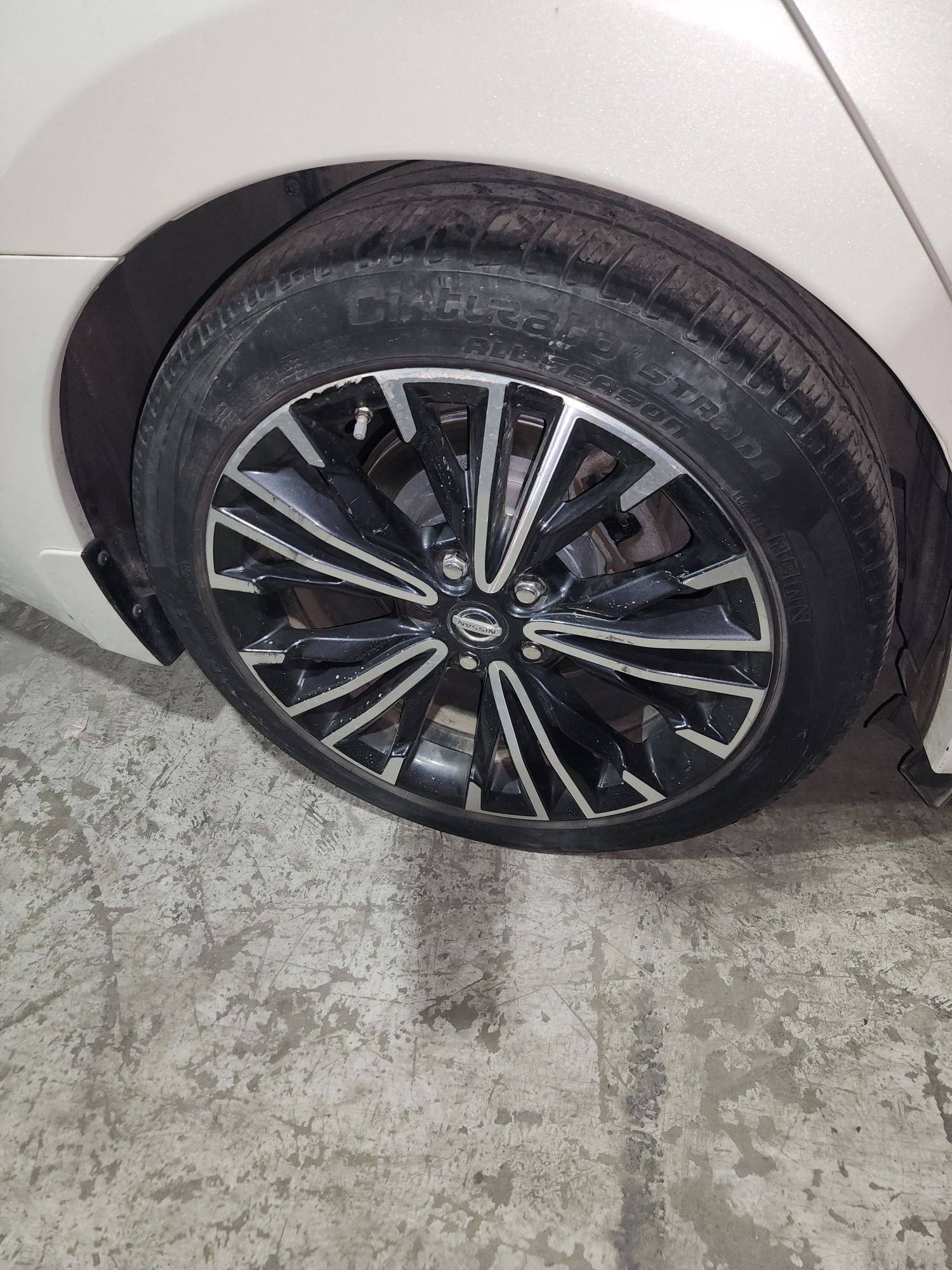 NISSAN MAXIMA 2017 - Marhaba Auction Used Cars - Image 13