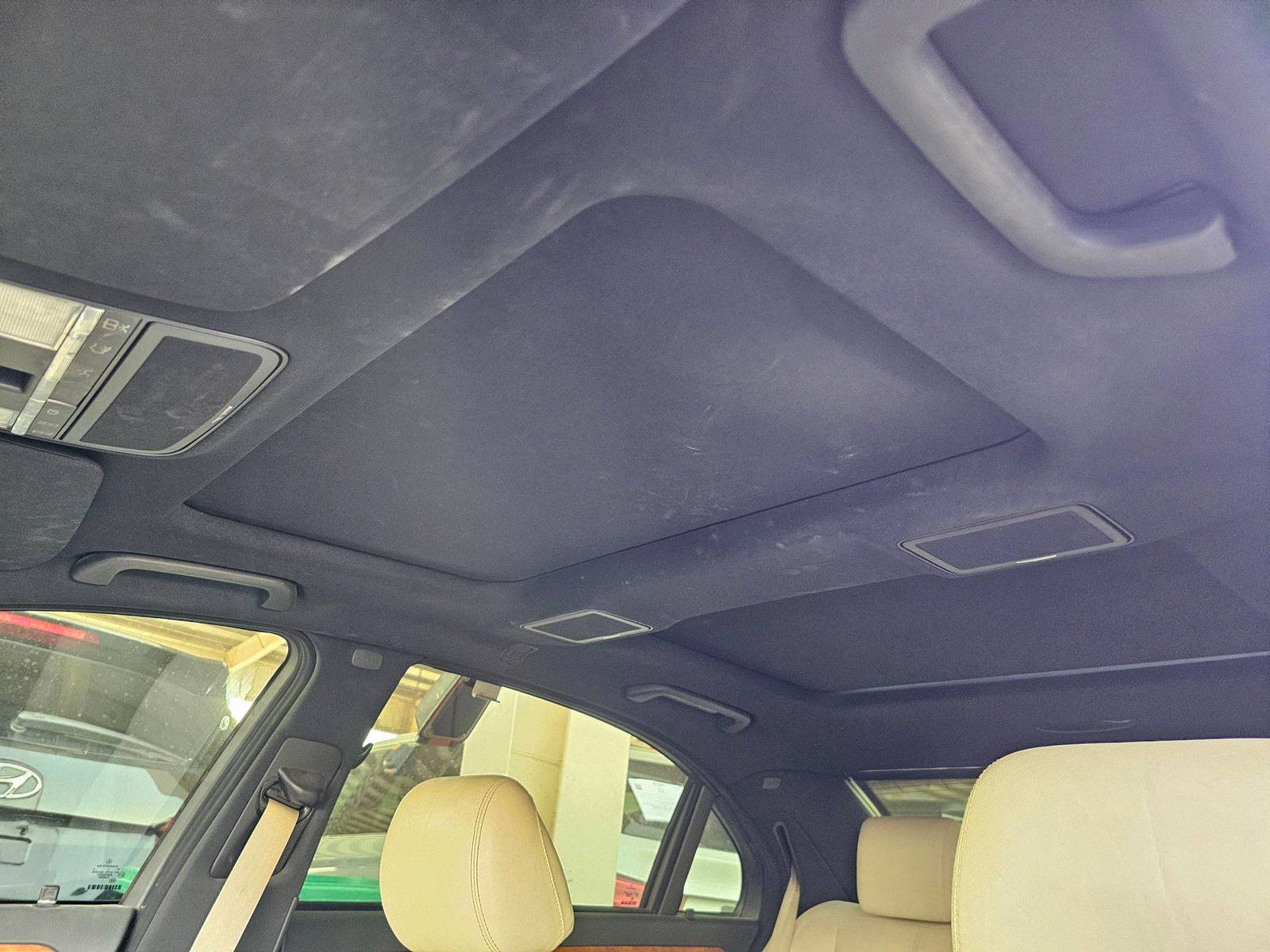 2007 MERCEDES BENZ S 550 — 233793 KM — Lot A050026 — Souq - Marhaba Auctions Used Cars - Image 8