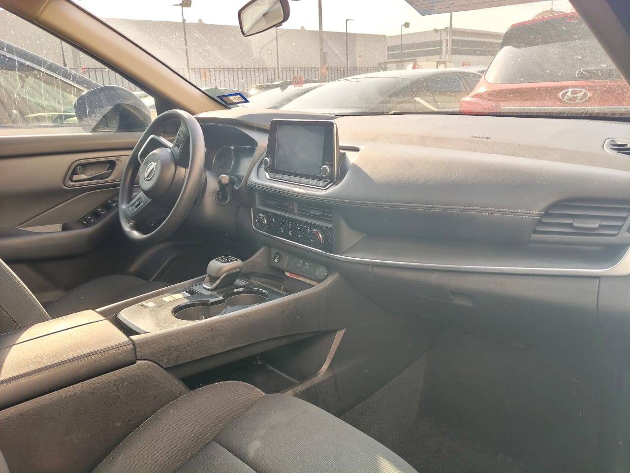 NISSAN ROGUE 2024 - Marhaba Auction Used Cars - Image 8