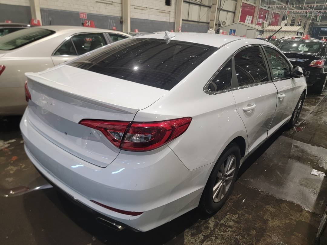 2017 HYUNDAI SONATA — 107441 Miles — Lot 69327733 - Marhaba Auctions Used Cars - Image 4