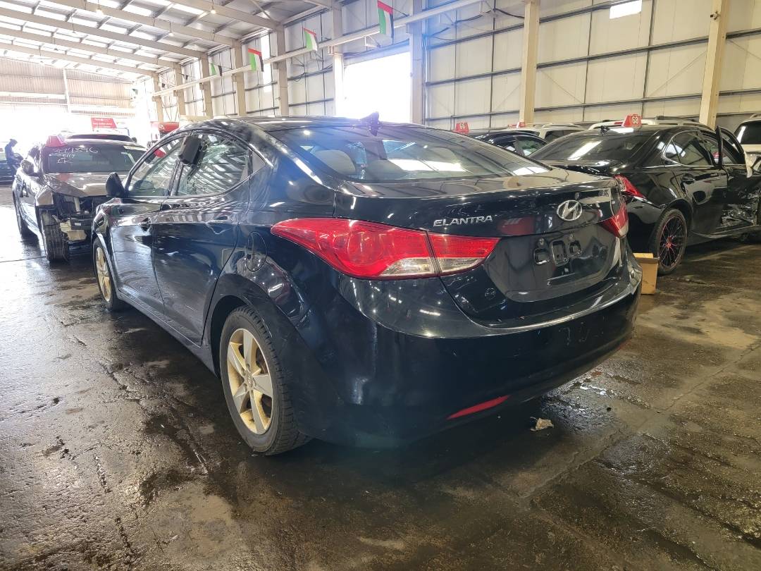 2013 HYUNDAI ELANTRA — 258292 KM — Lot 12036045 — Main - Marhaba Auctions Used Cars - Image 4