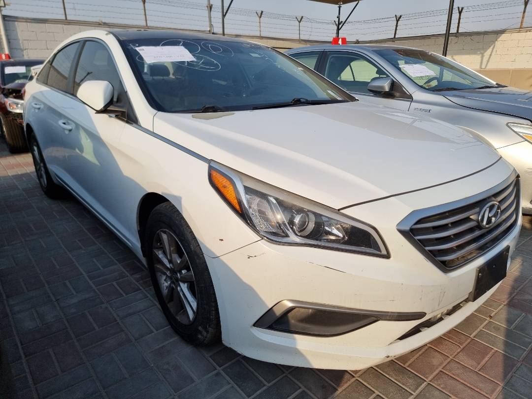2016 HYUNDAI SONATA — 157895 Miles — Lot 325468 — Ind. 12 - Marhaba Auctions Used Cars - Image 4