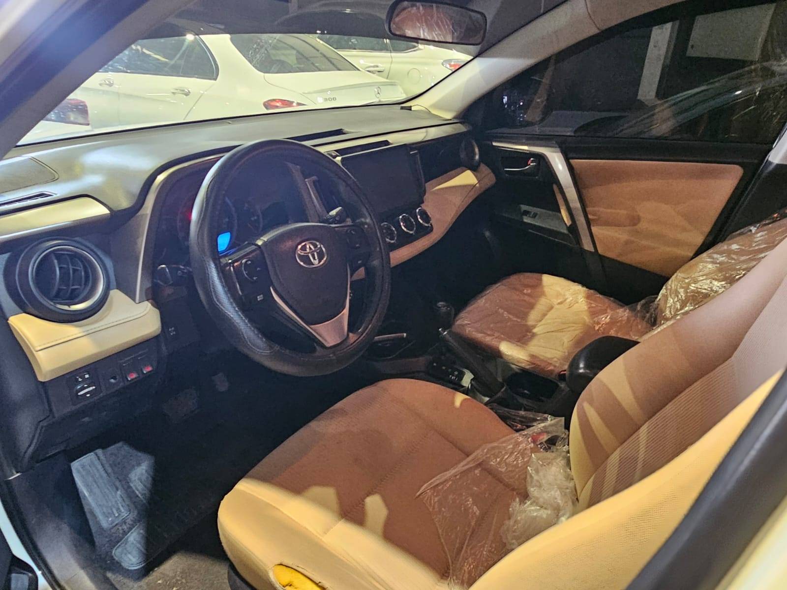 2018 TOYOTA RAV4 — 396042 KM — Lot 6JJ262049 — Main - Marhaba Auctions Used Cars - Image 8