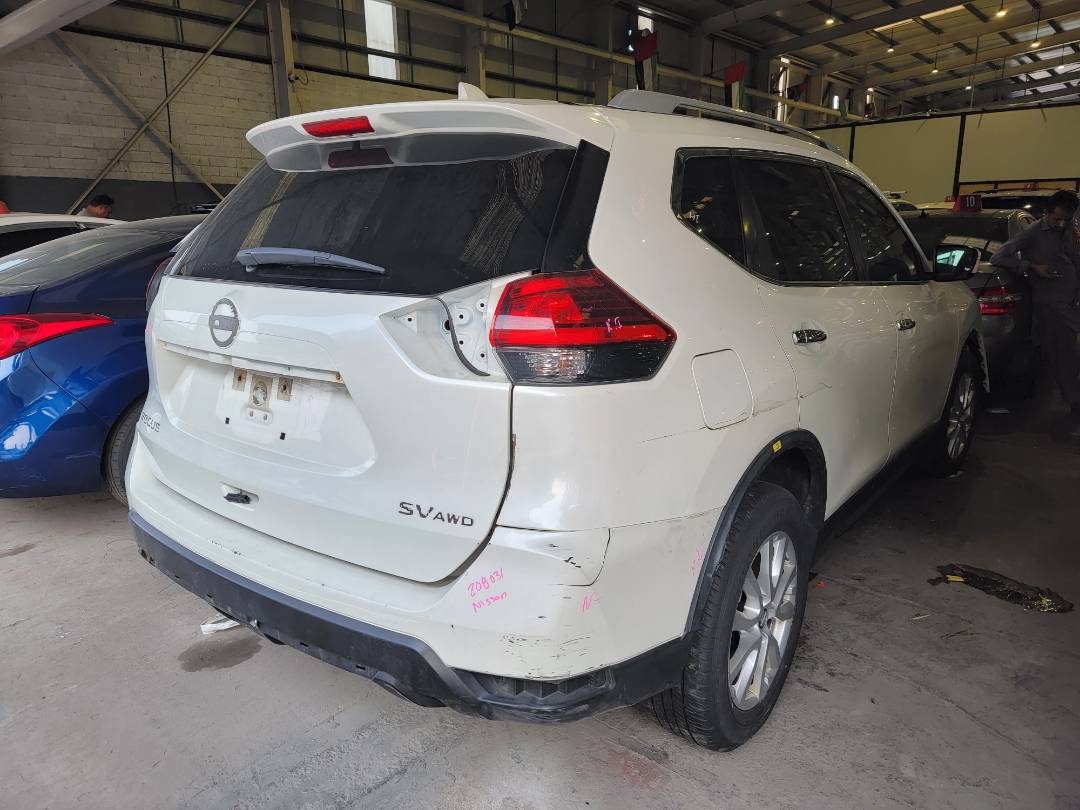 2017 NISSAN ROGUE — 183848 Miles — Lot W263402 — Main - Marhaba Auctions Used Cars - Image 3