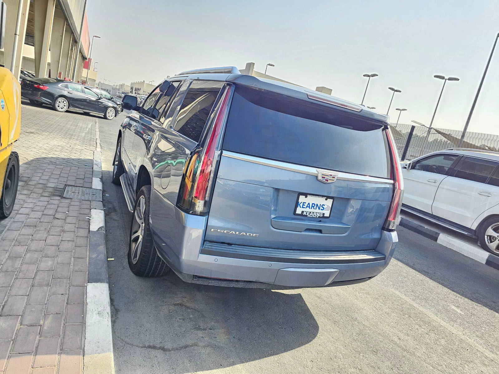 CADILLAC ESCALADE 2015 - Marhaba Auction Used Cars - Image 3