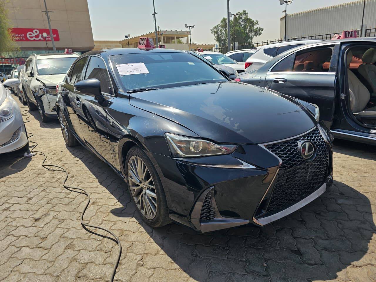 2014 LEXUS IS 250 — 204804 KM — Lot 5039468 — Main - Marhaba Auctions Used Cars - Image 3