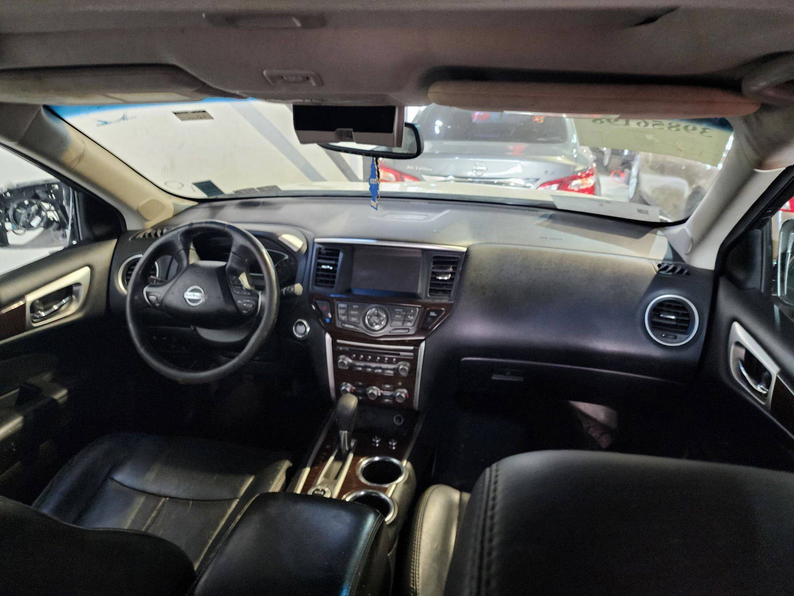 2014 NISSAN PATHFINDER — 131387 Miles — Lot 39856198 — Souq - Marhaba Auctions Used Cars - Image 8