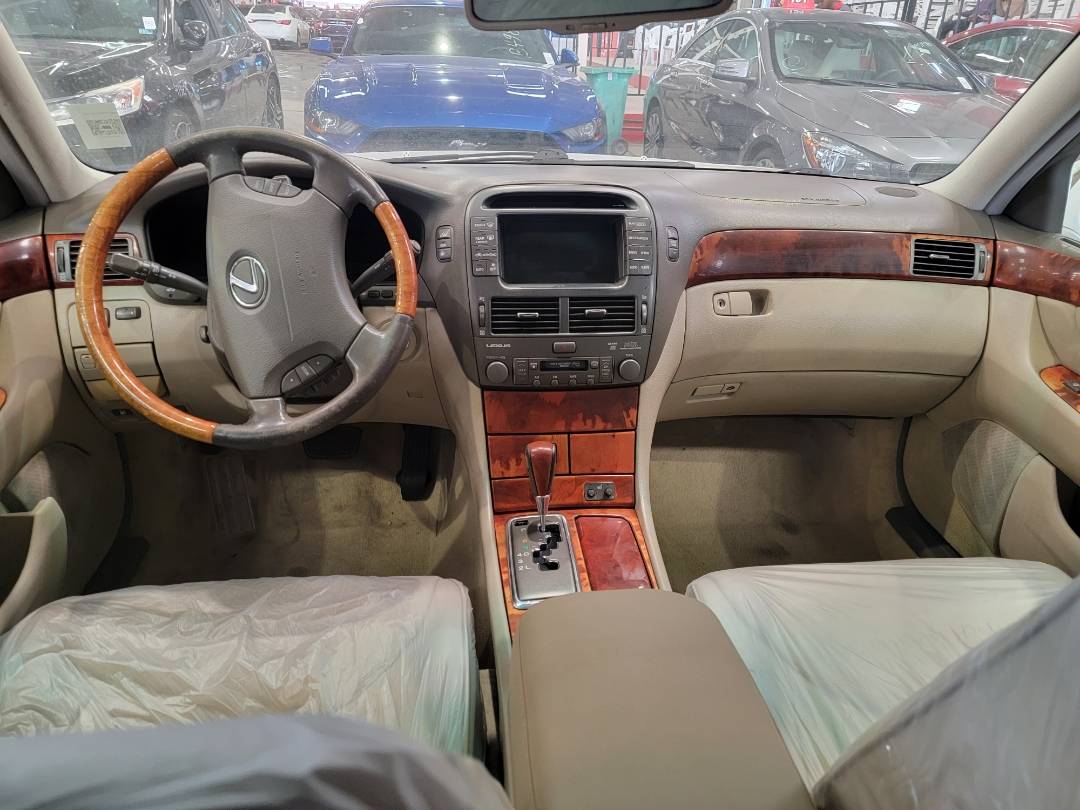 2001 LEXUS LS 430 — 110386 Miles — Lot 30F910023311 — Main - Marhaba Auctions Used Cars - Image 7