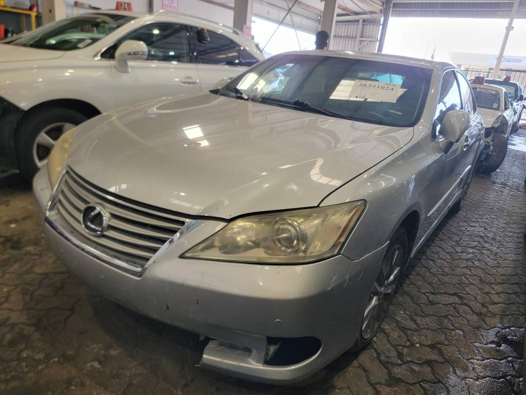 2011 LEXUS ES 350 — 137866 Miles — Lot G6B2457030 — Main - Marhaba Auctions Used Cars - Image 4