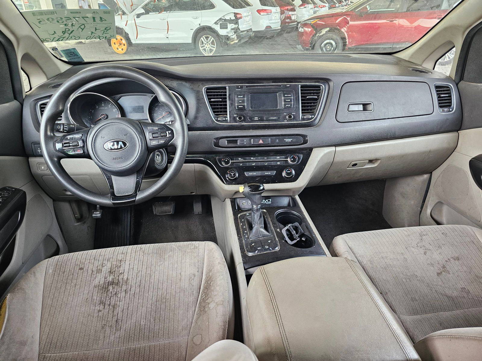 2016 KIA SEDONA — 160510 Miles — Lot 41775895 — Souq - Marhaba Auctions Used Cars - Image 7