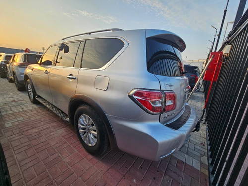 NISSAN ARMADA