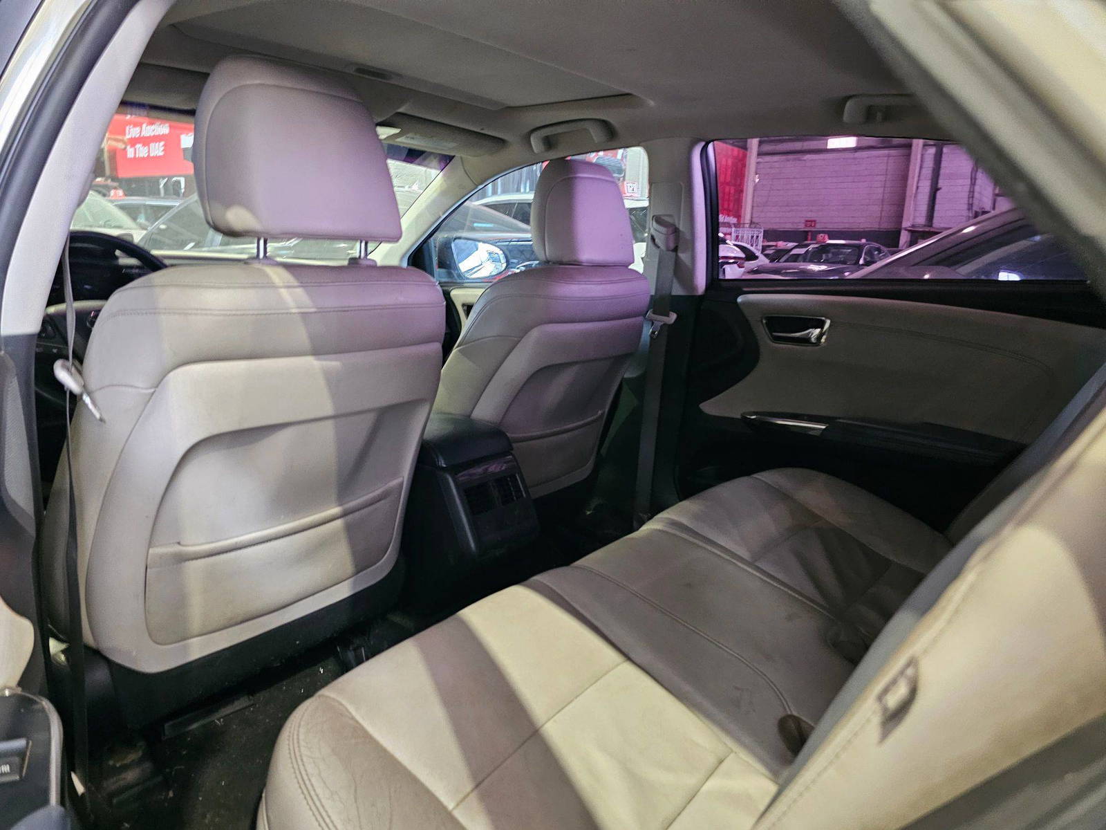 2013 TOYOTA AVALON — 187320 Miles — Lot DU070667 — Main - Marhaba Auctions Used Cars - Image 7