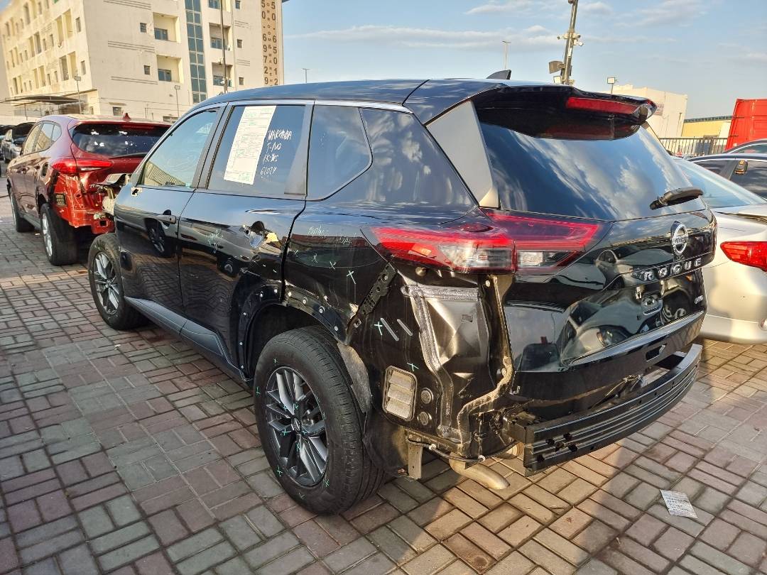 2021 NISSAN ROGUE — 50816 Miles — Lot 125487 — Souq - Marhaba Auctions Used Cars - Image 4