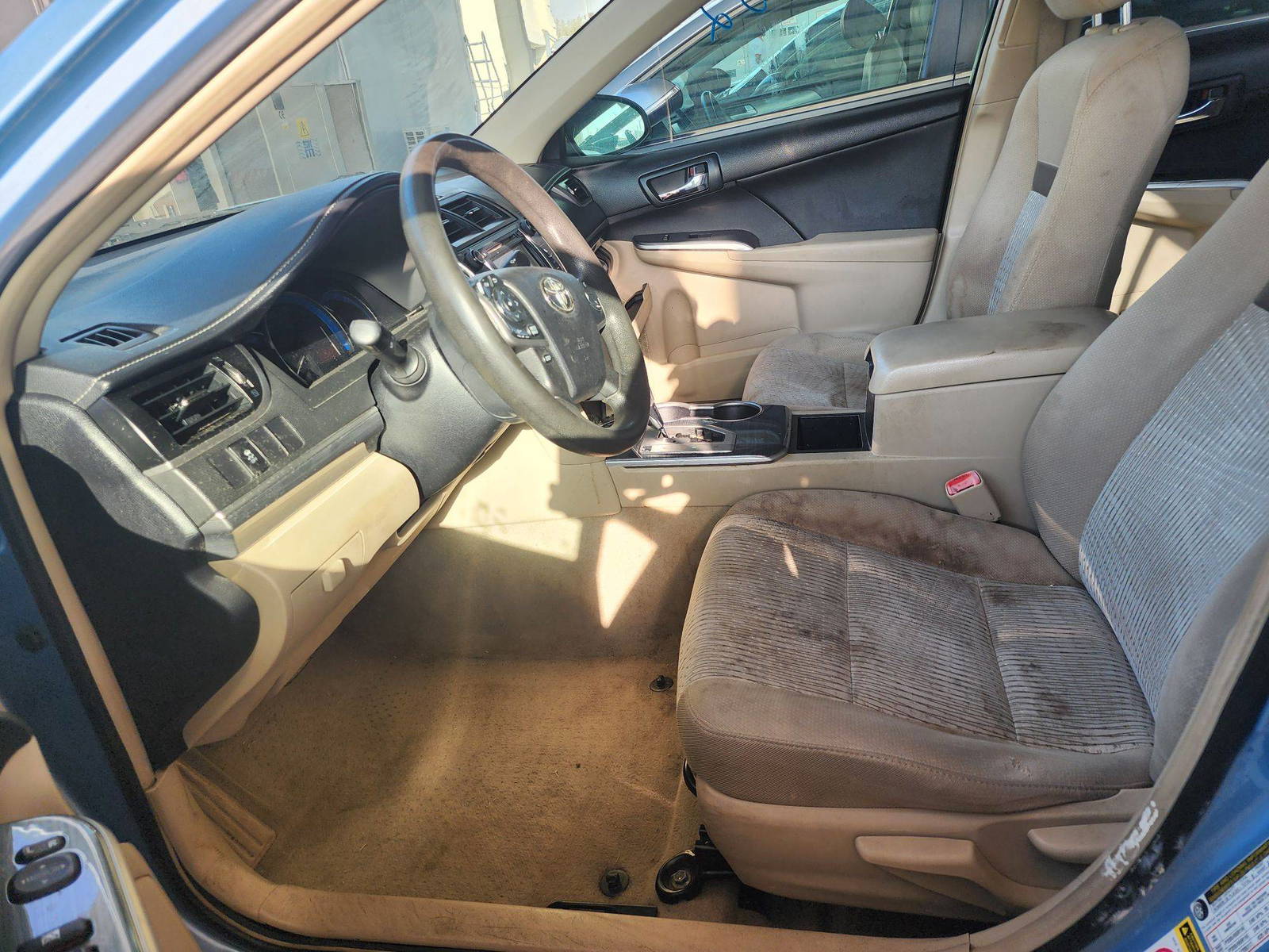 2014 TOYOTA CAMRY — 253661 Miles — Lot 38463652 — Souq - Marhaba Auctions Used Cars - Image 8
