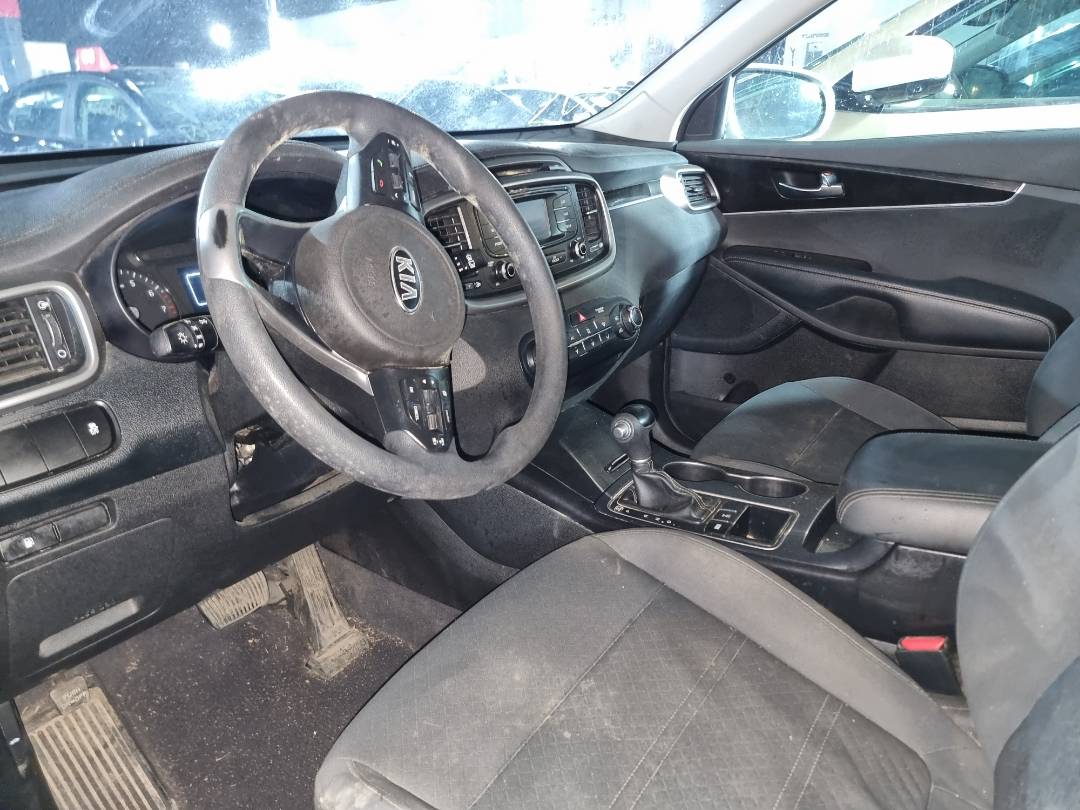 2018 KIA SORENTO — 110687 Miles — Lot 75485913 — Main - Marhaba Auctions Used Cars - Image 5