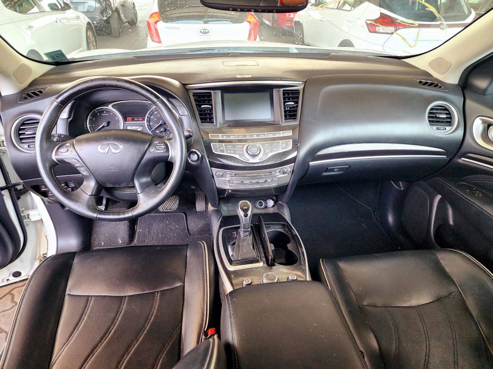 2016 INFINITI QX60 — 184421 Miles — Lot M9GC509565 — Souq - Marhaba Auctions Used Cars - Image 7