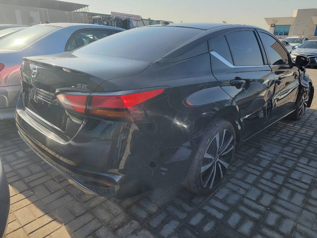 2019 NISSAN ALTIMA — 103093 Miles — Lot 171354 — Main - Marhaba Auctions Used Cars - Image 5