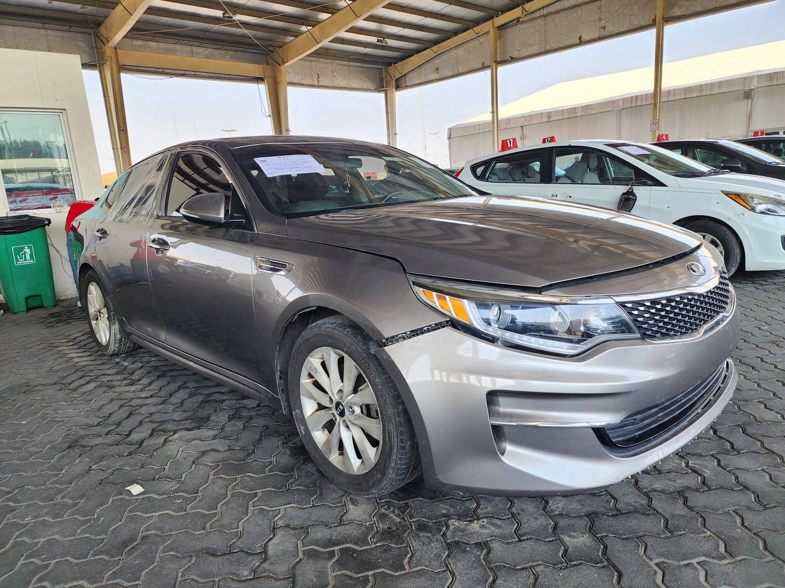 2016 KIA OPTIMA — 189120 Miles — Lot 812947 — Souq - Marhaba Auctions Used Cars - Image 4