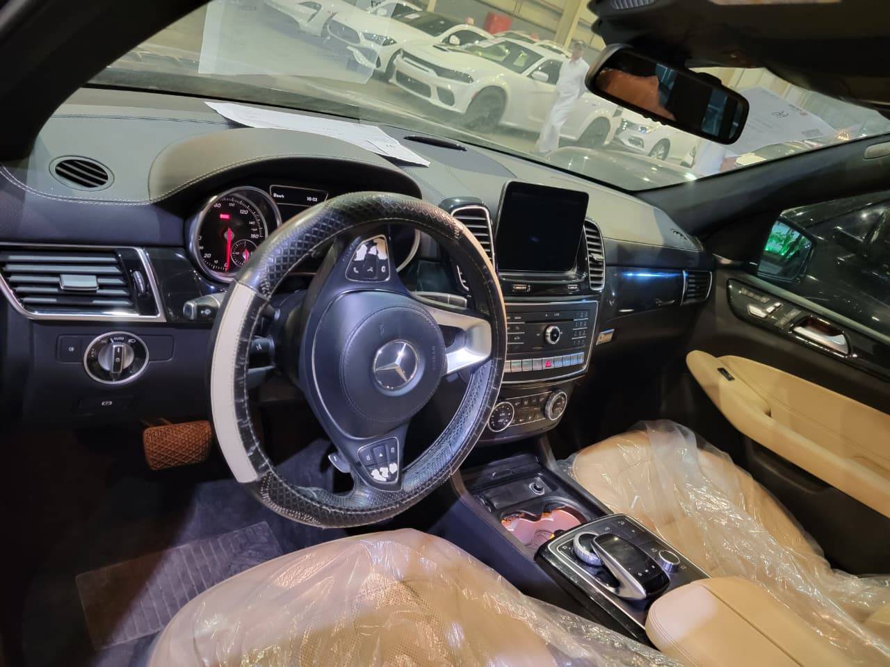 2017 MERCEDES BENZ GLS 450 — 273960 KM — Lot A835137 — Main - Marhaba Auctions Used Cars - Image 10