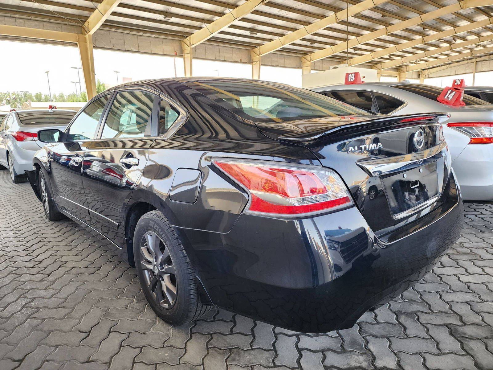 2015 NISSAN ALTIMA — 137089 Miles — Lot 39045789 — Souq - Marhaba Auctions Used Cars - Image 3
