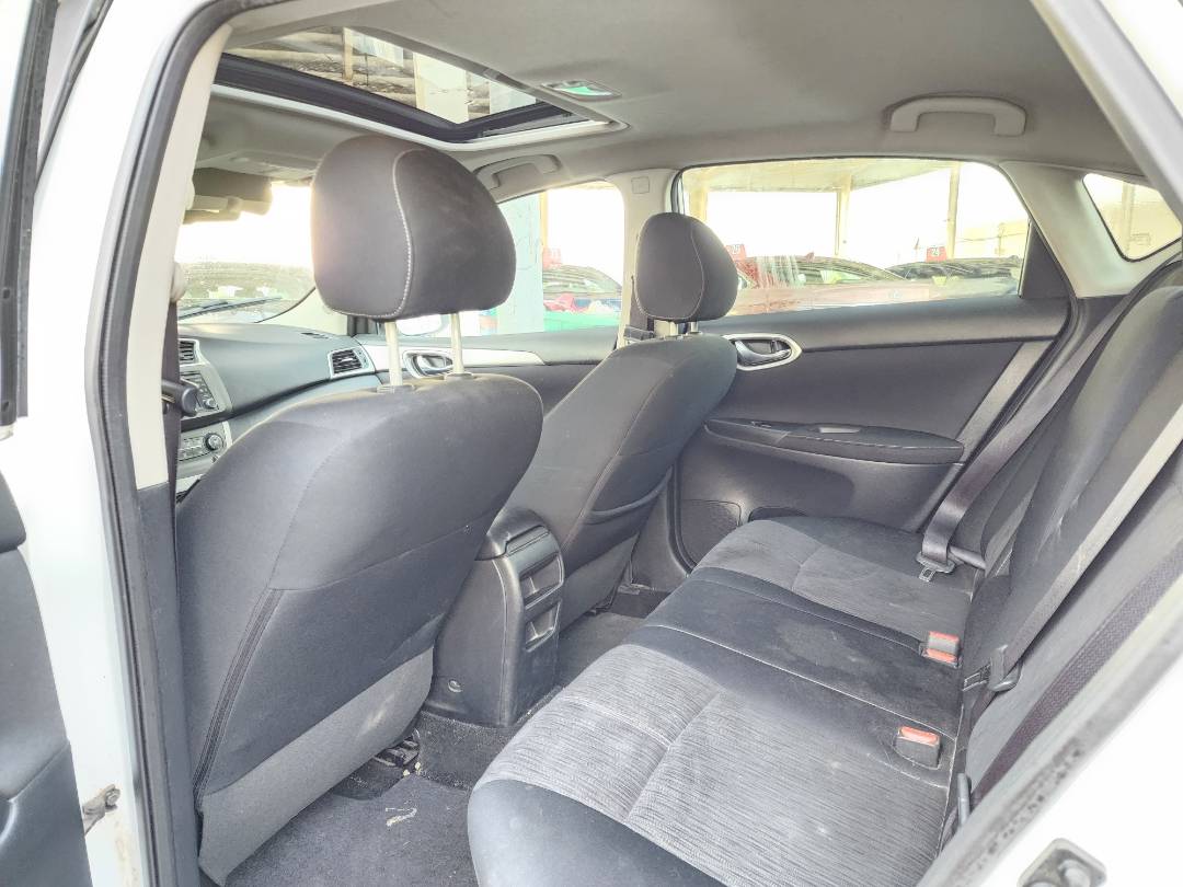 2014 NISSAN SENTRA — 167812 KM — Lot 620337 — Ind. 12 - Marhaba Auctions Used Cars - Image 10