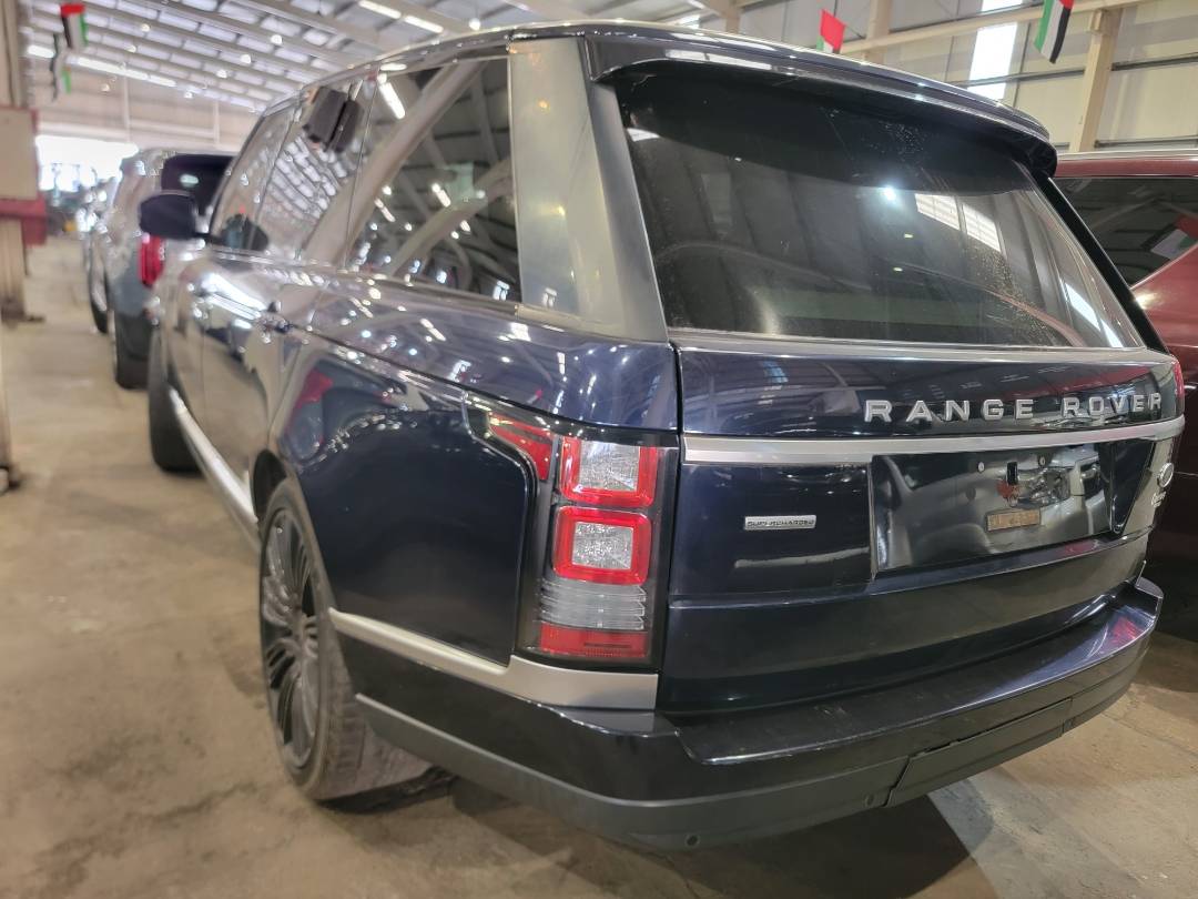 2017 LAND ROVER RANGE ROVER SUPERCHARGED — 199492 Miles — Lot A320796 — Ind. 12 - Marhaba Auctions Used Cars - Image 3
