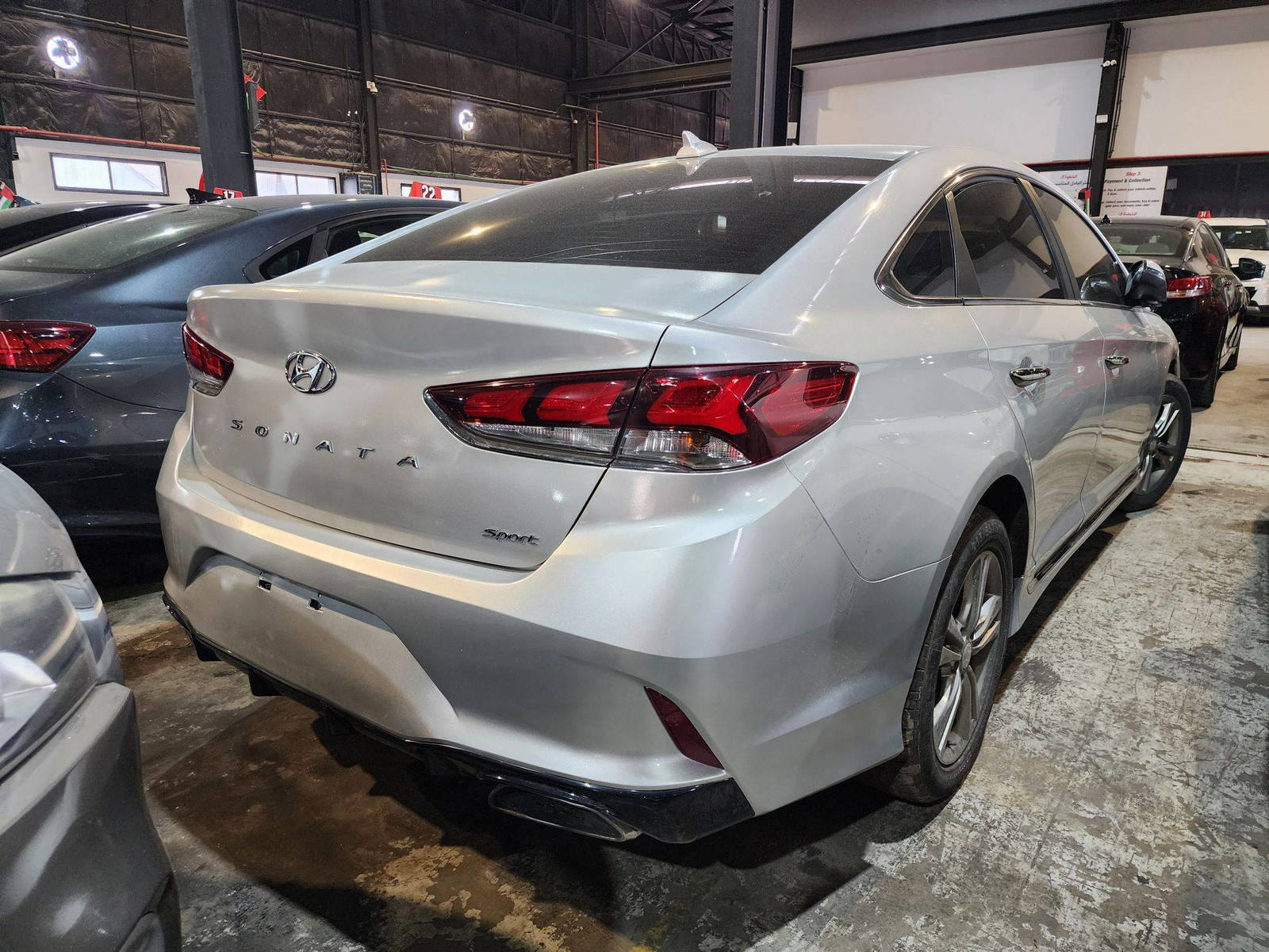 2018 HYUNDAI SONATA — 149970 KM — Lot 83229944 — Al Quoz - Marhaba Auctions Used Cars - Image 3