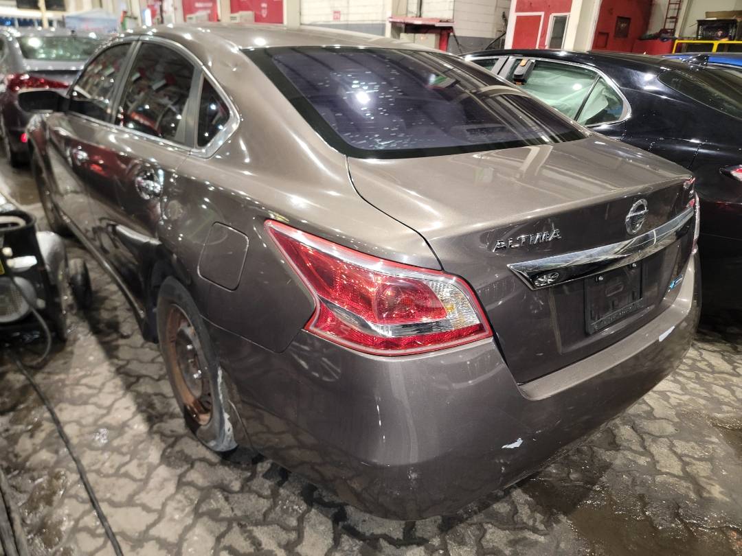 2013 NISSAN ALTIMA — 185273 Miles — Lot 62010933 - Marhaba Auctions Used Cars - Image 3