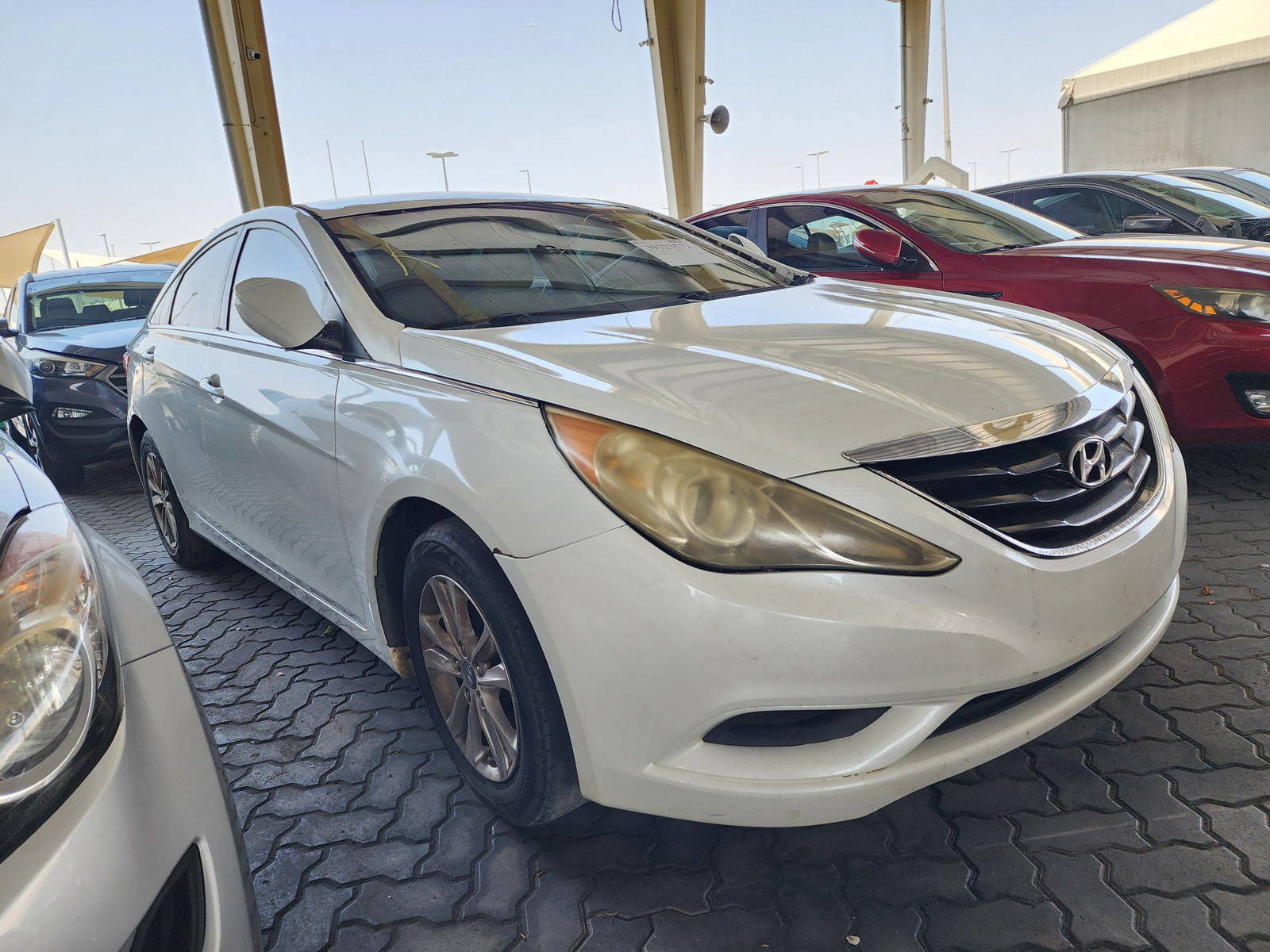 2012 HYUNDAI SONATA — 157724 Miles — Lot 39323572 — Souq - Marhaba Auctions Used Cars - Image 4